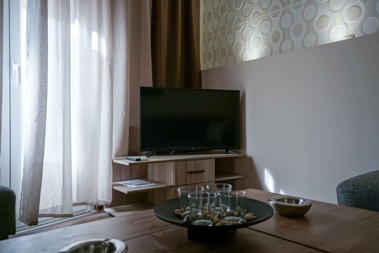 City'S Center Lux. Apt. كافالا المظهر الخارجي الصورة